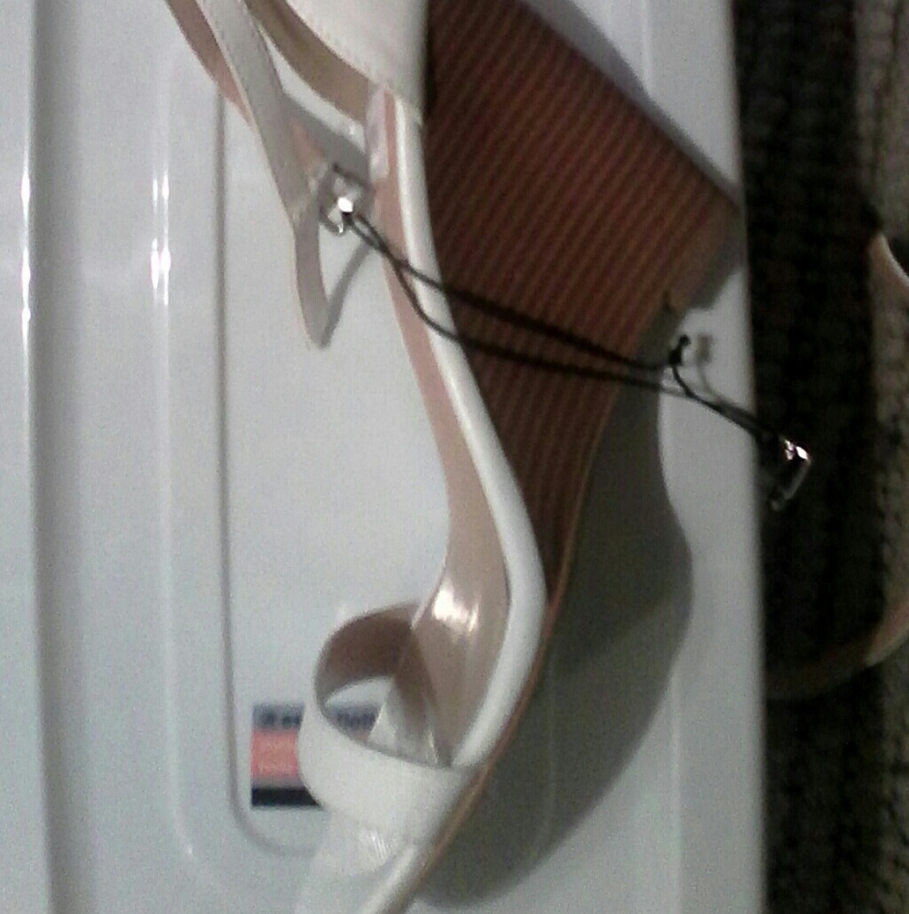 White size  ,8  Express Heels